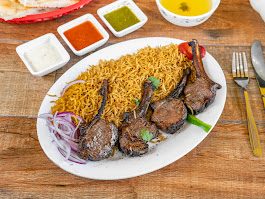Lamb Chops over rice